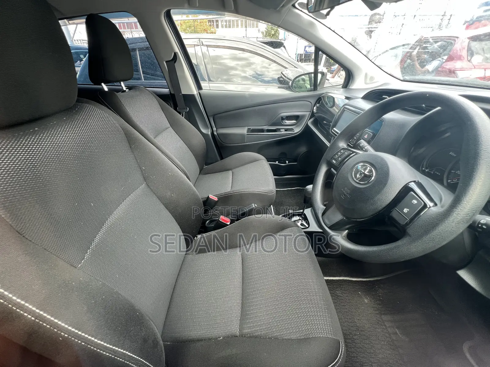 Toyota Vitz 2019 Blue