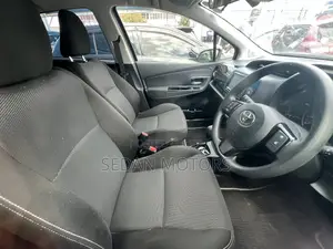 Toyota Vitz 2019 Blue