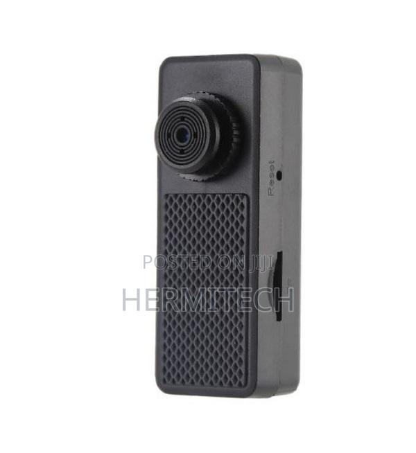 Ultra Compact Button CCTV Camera for Easy Recording