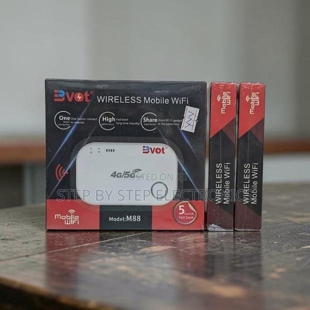 Compact Design Bvot 4G LTE Wi-Fi Portable Pocket Mifi Router