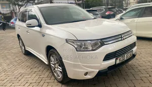 Mitsubishi Outlander 2014 White