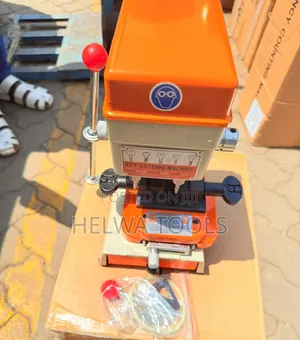 Key Cutting Machine/Durable Key Cutting Machine