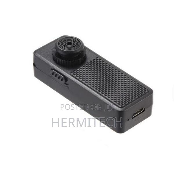 Small Button Camera for Indoor Security Monitoring