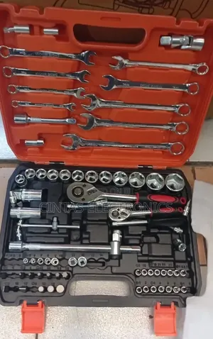 82Pcs Spanner Set