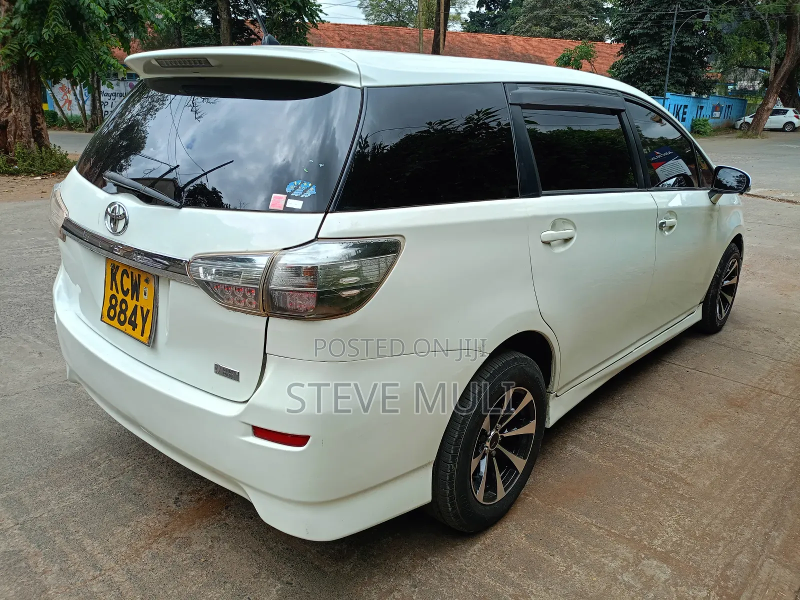 Toyota Wish 2012 White