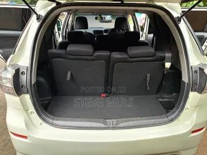 Toyota Wish 2012 White