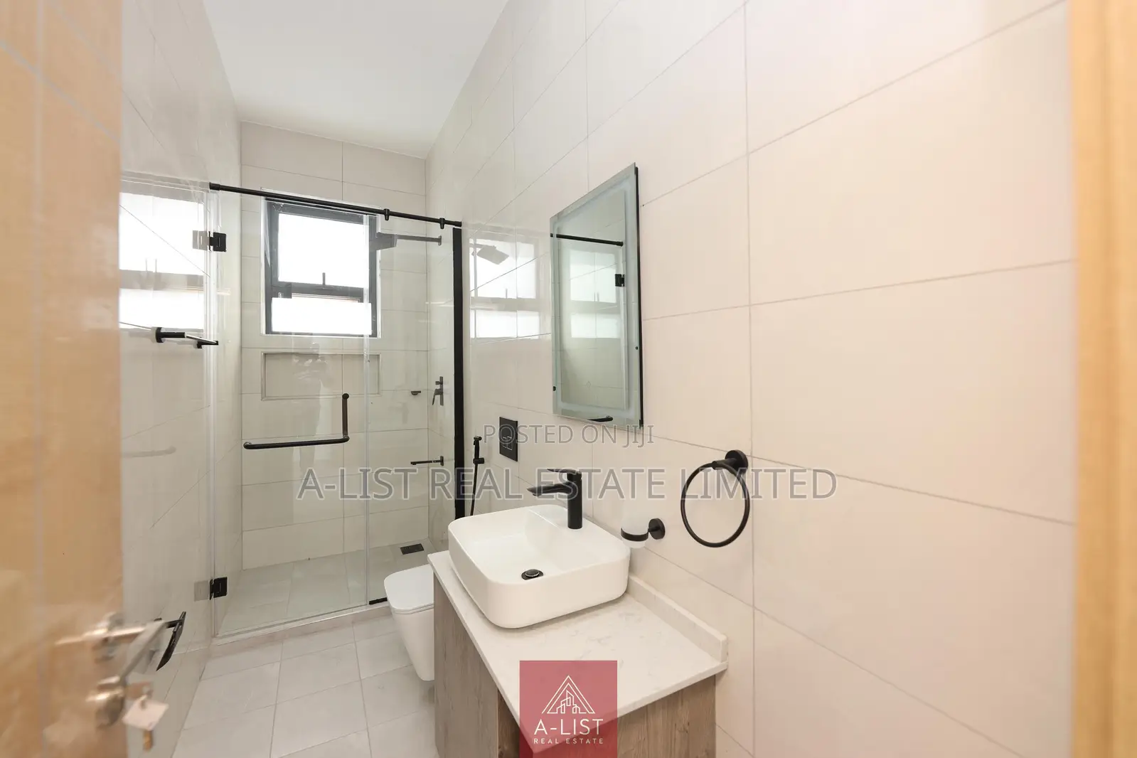 2bdrm Apartment in Parklands/Highridge for sale