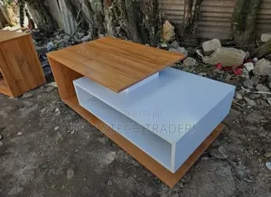 Modern Victoria Coffee Table – Wooden Coffee Table