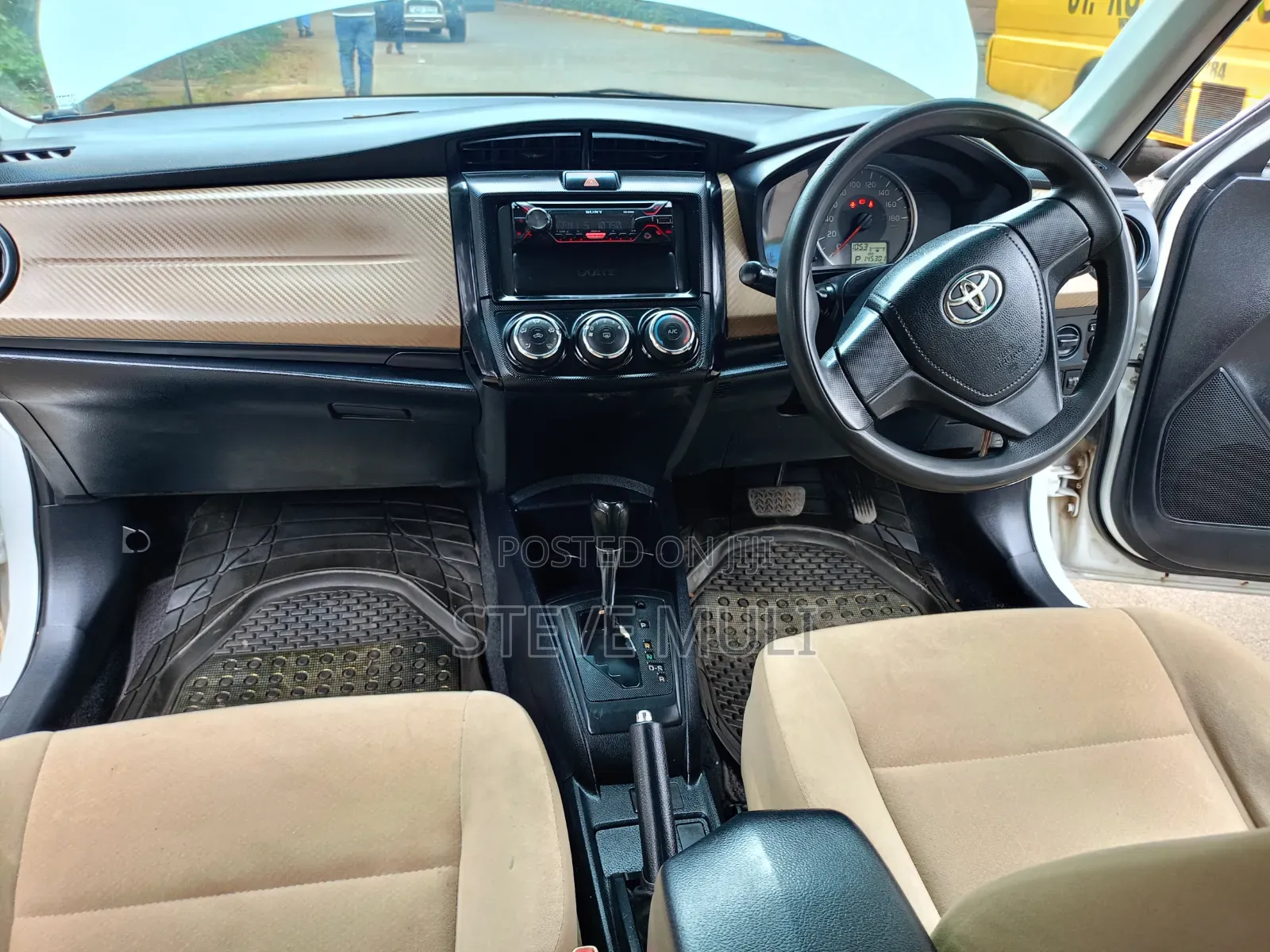 Toyota Axio 2014 White