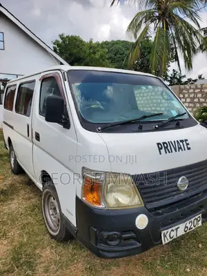 Nissan Caravan 2010 White