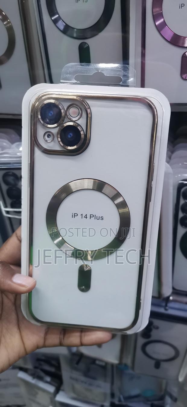 Metallic Ring Accent Designed for the iPhone 14 Plus - main view