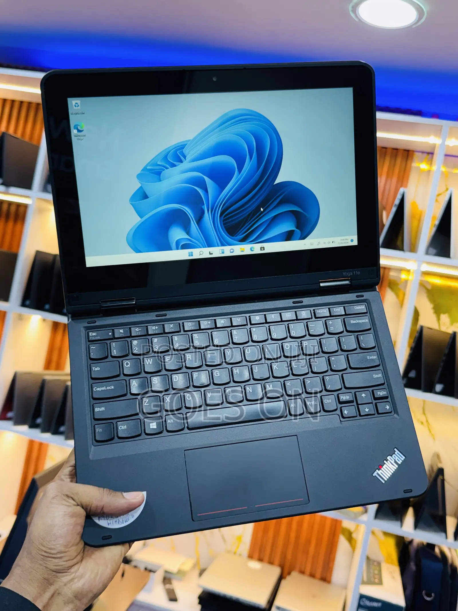 Laptop Lenovo Yoga 11e 8GB Intel Celeron SSD 128GB