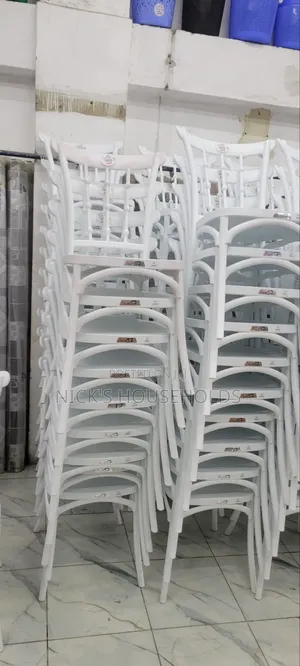 Kenstar Hh Plastic Chairs, New in Stock
