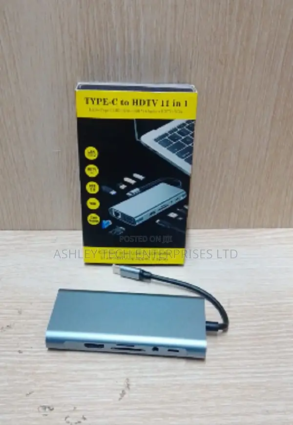 11-in-1 USB-C Dock With HDMI, VGA, USB 3.0 Card Reader