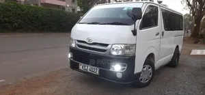 Toyota HiAce 2009 White