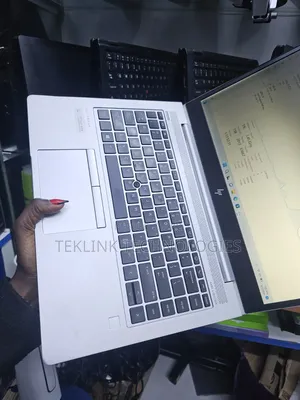 Laptop HP EliteBook 745 G6 8GB AMD Ryzen 7 SSD 256GB
