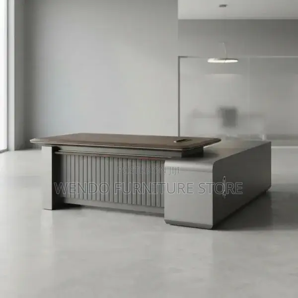 Office Desk; 1.6 Meters Executive CEO Office Main Desk