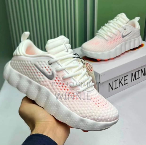 Nike Mind Shoes - main view