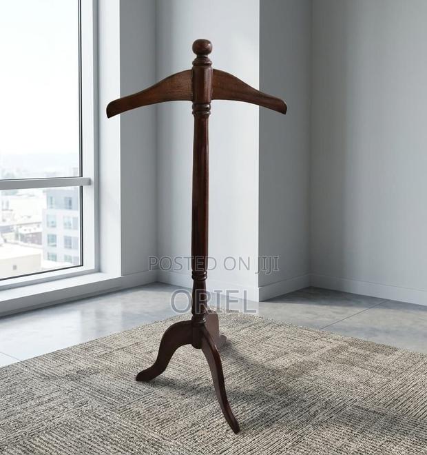 Office Coat Hanger : Wooden Office Coat Hanger Stand