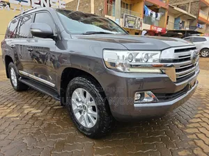 Toyota Land Cruiser 4.5 V8 VXR 2019 Gray