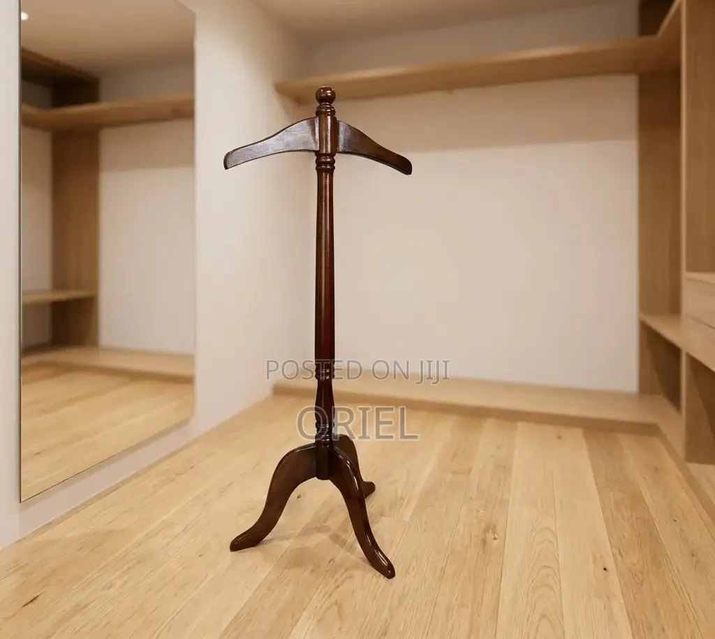 Office Coat Hanger : Wooden Office Coat Hanger Stand
