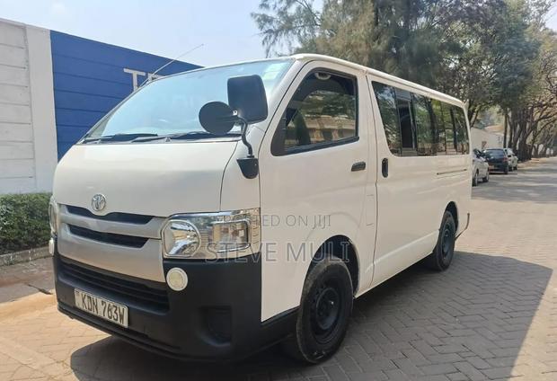 Toyota HiAce 2016 White - thumbnail 5