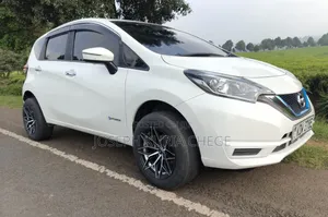 Nissan Note 2018 White