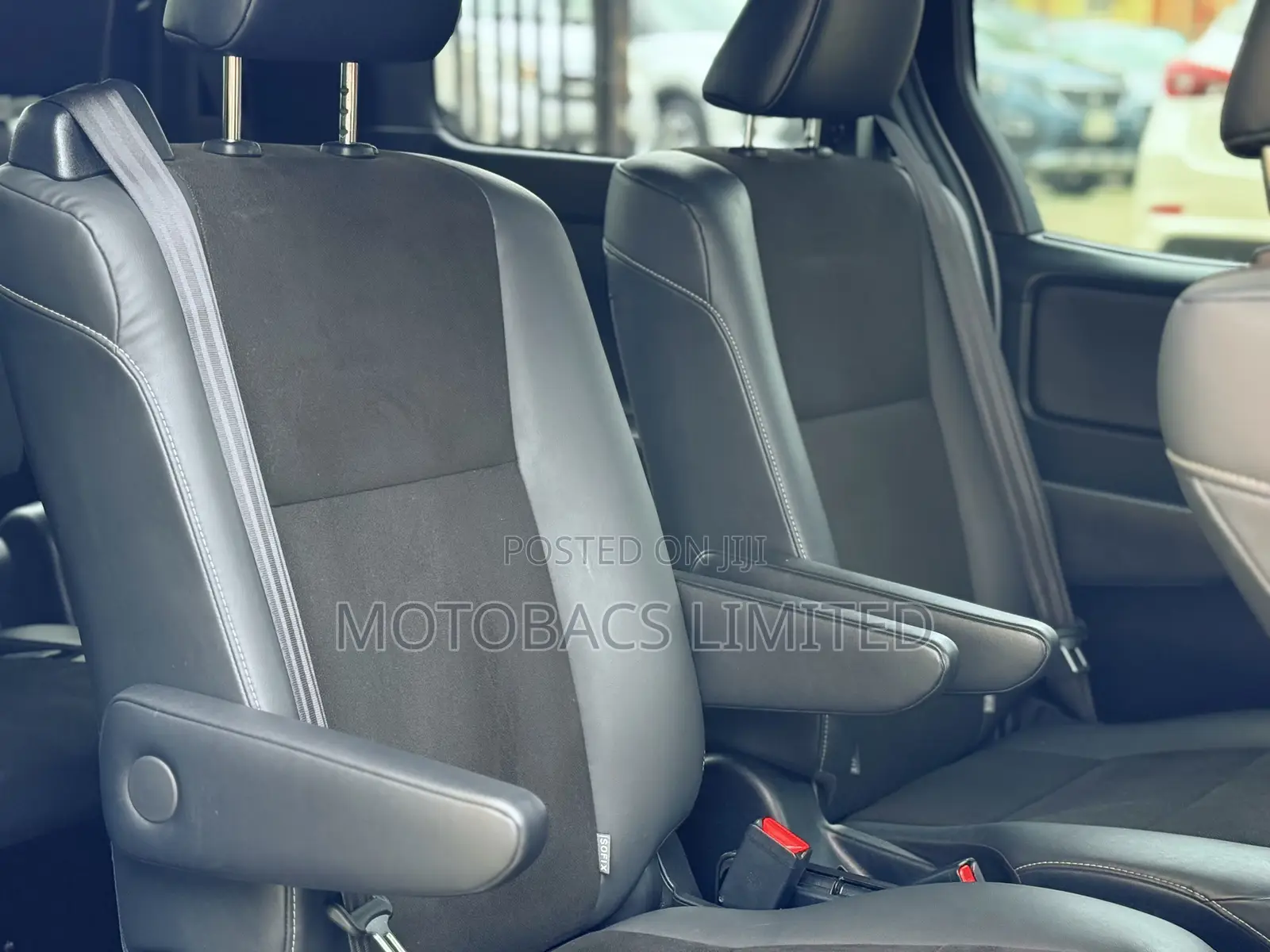 Toyota Noah 2.0 FWD (7 Seater) 2019 Pearl