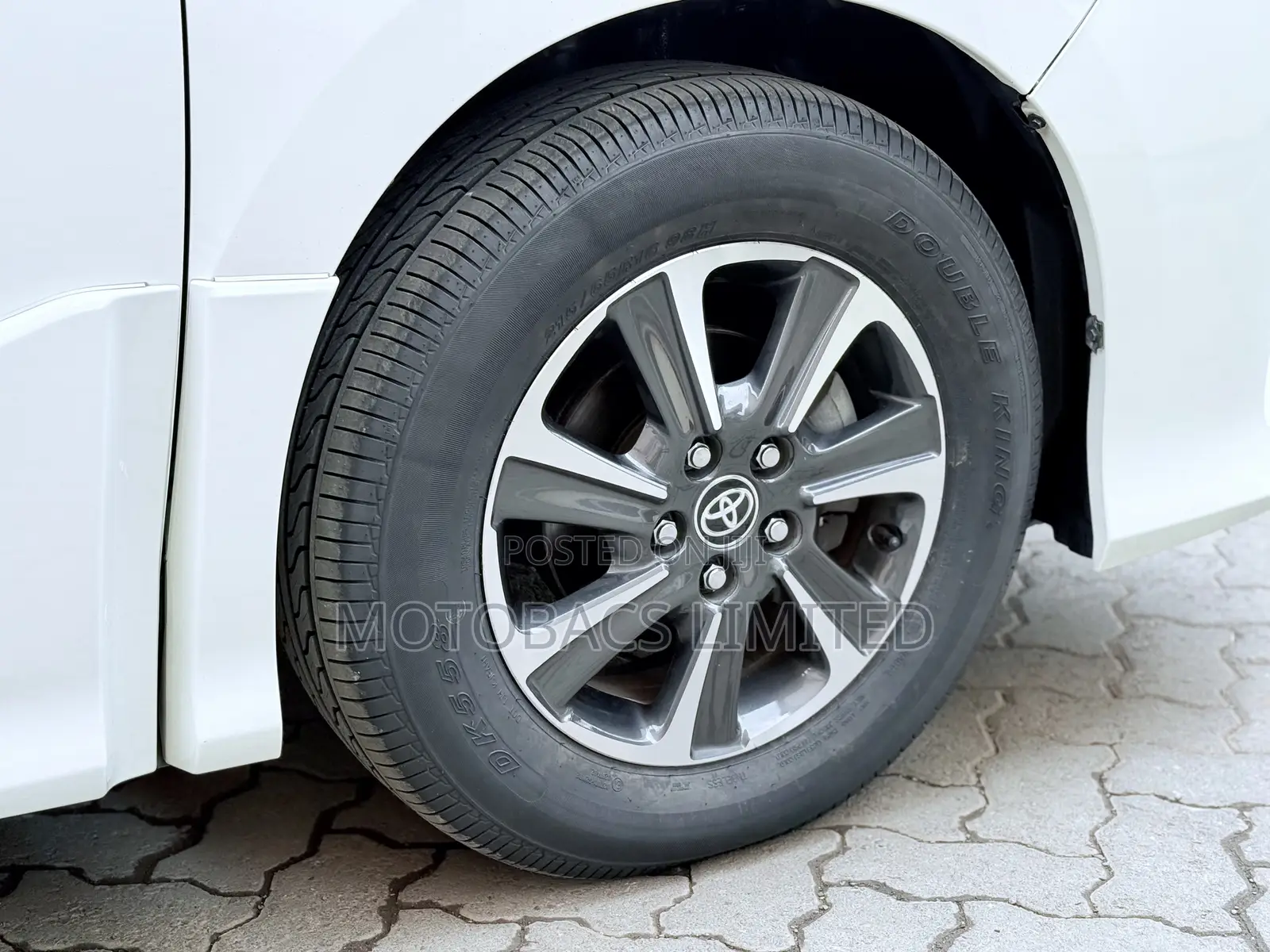 Toyota Noah 2.0 FWD (7 Seater) 2019 Pearl