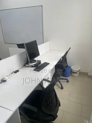 Workstation 4-Seater Office Workstation