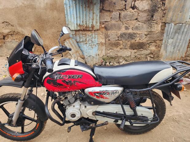 Bajaj Boxer 150 UG 2020 Red - main view