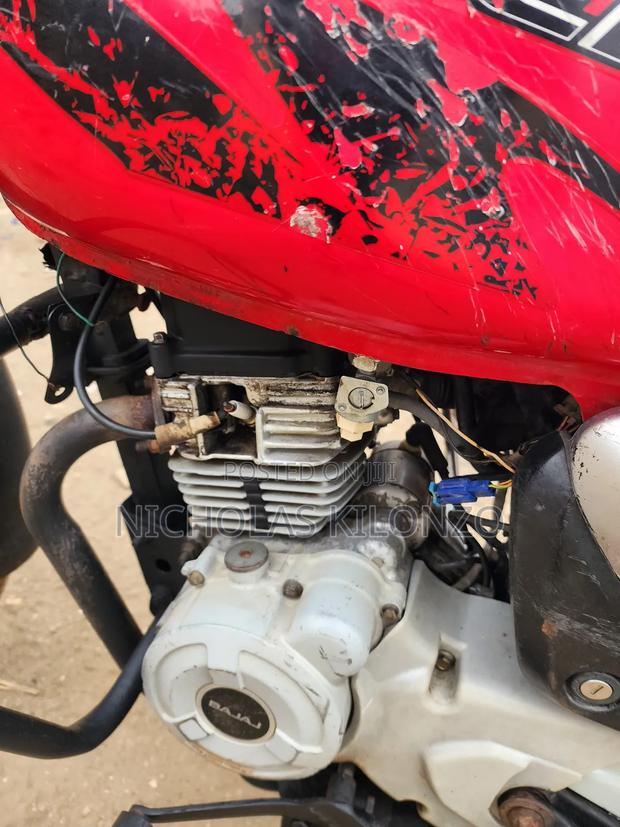 Bajaj Boxer 150 UG 2020 Red - thumbnail 6