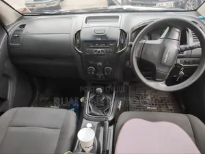 Isuzu D-MAX 2023 Gray