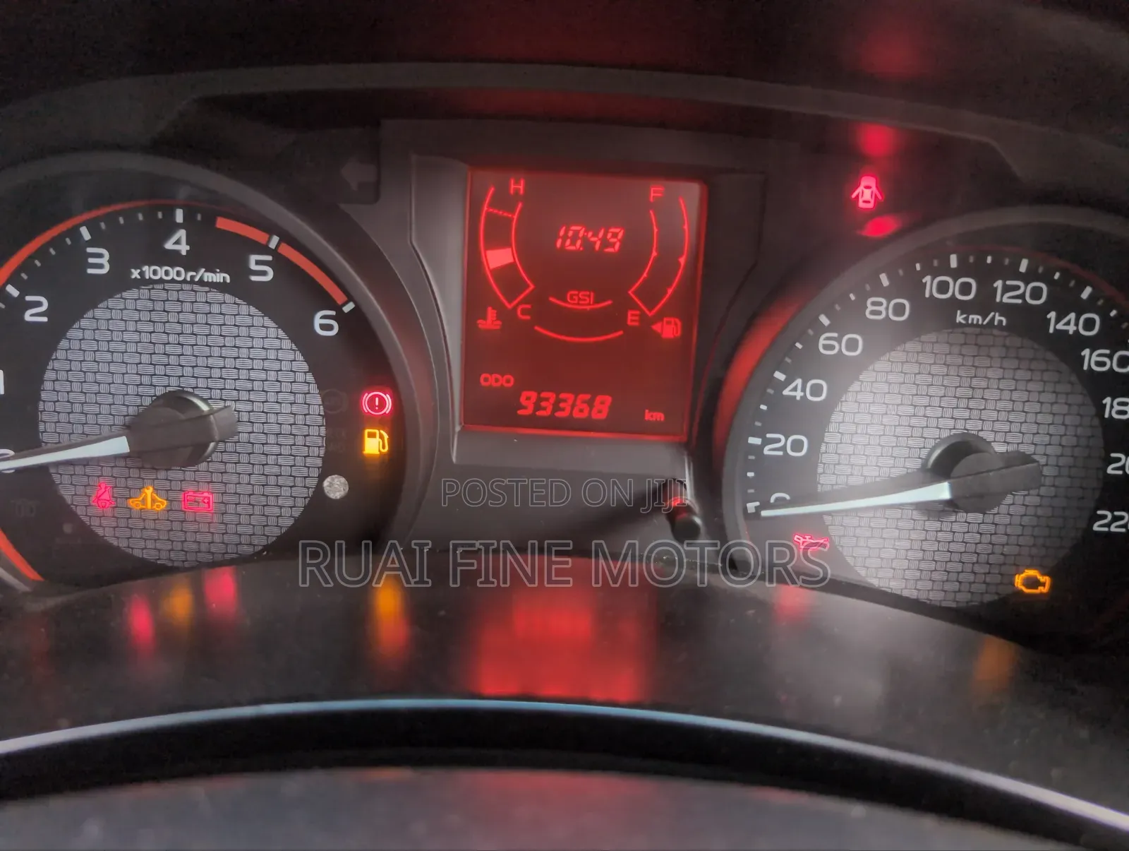 Isuzu D-MAX 2023 Gray