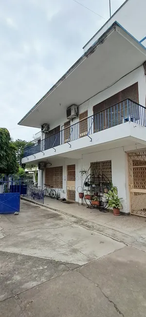 3bdrm Block of Flats in Mombasa Island, Moi Avenue (Msa) for sale