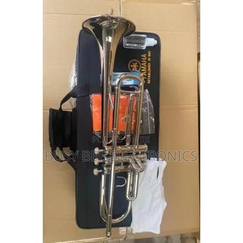 Yamaha Custom Z Trumpet Silver - main view
