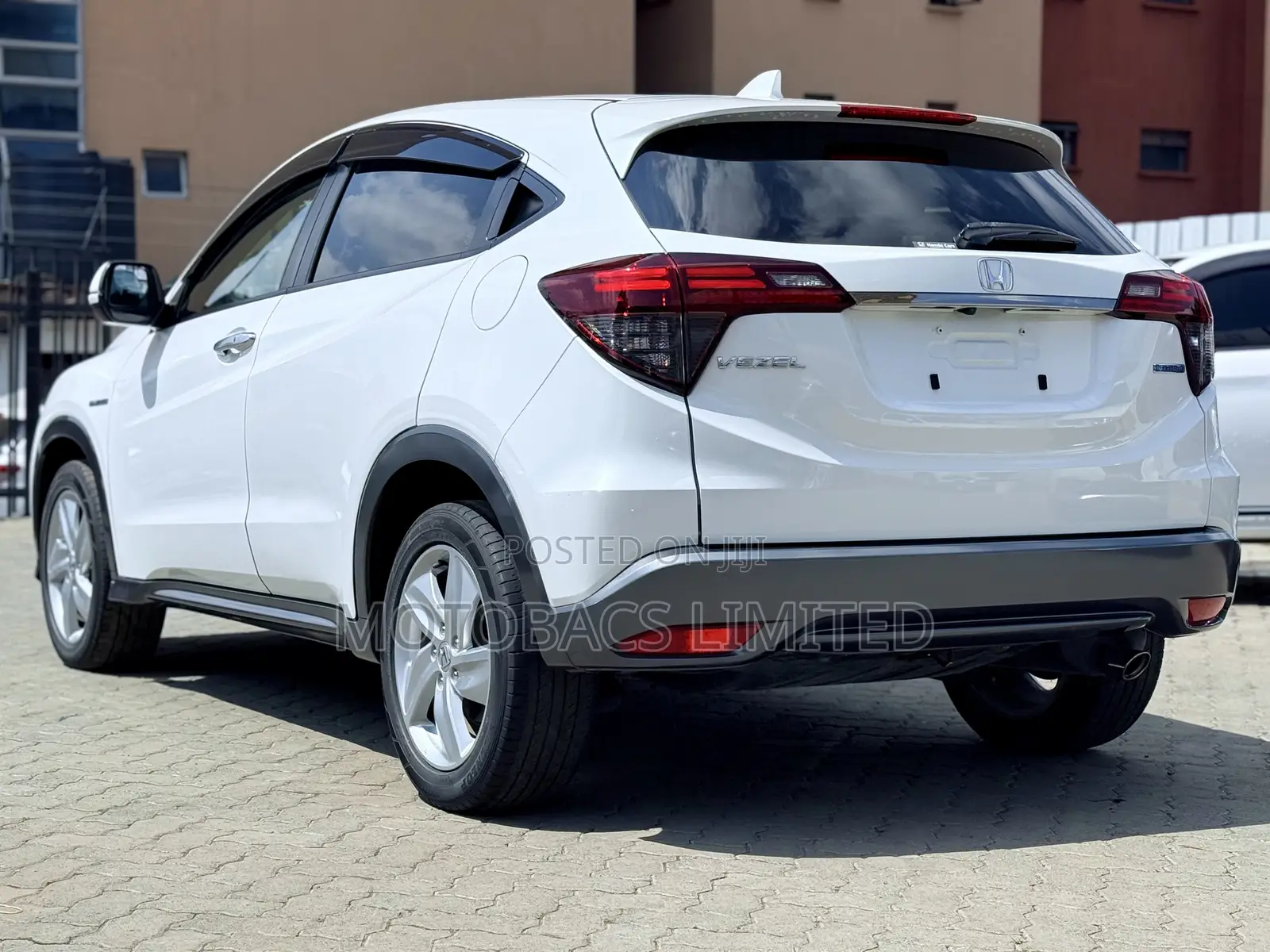 Honda Vezel 1.5 Hybrid 2WD 2019 Pearl