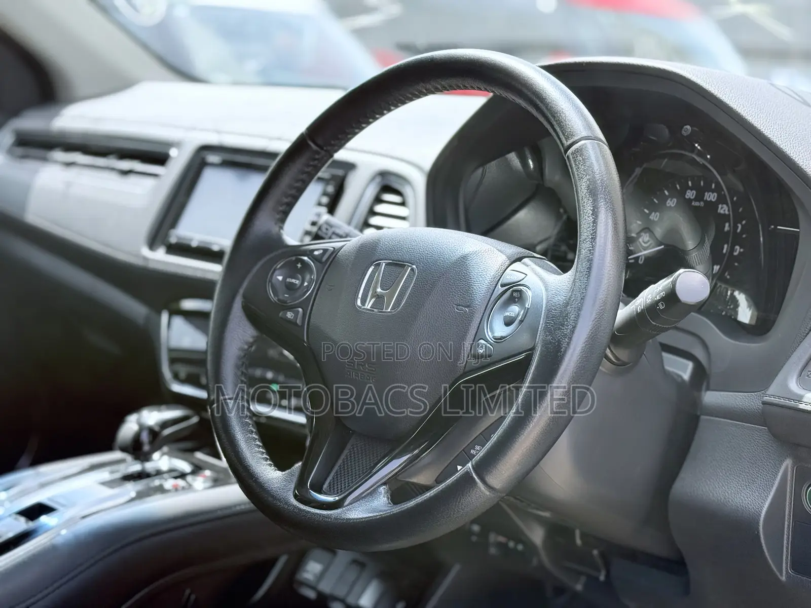 Honda Vezel 1.5 Hybrid 2WD 2019 Pearl