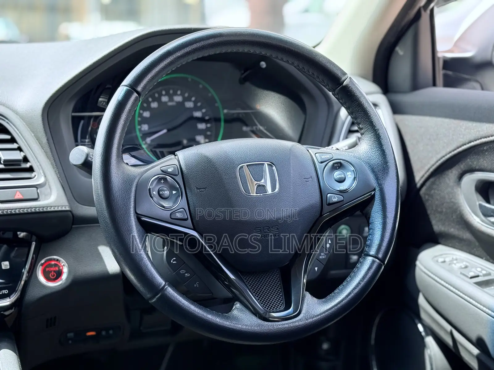 Honda Vezel 1.5 Hybrid 2WD 2019 Pearl