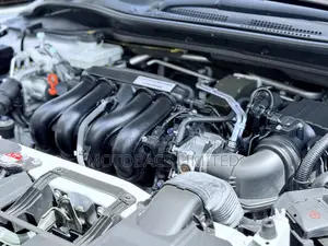 Honda Vezel 1.5 Hybrid 2WD 2019 Pearl