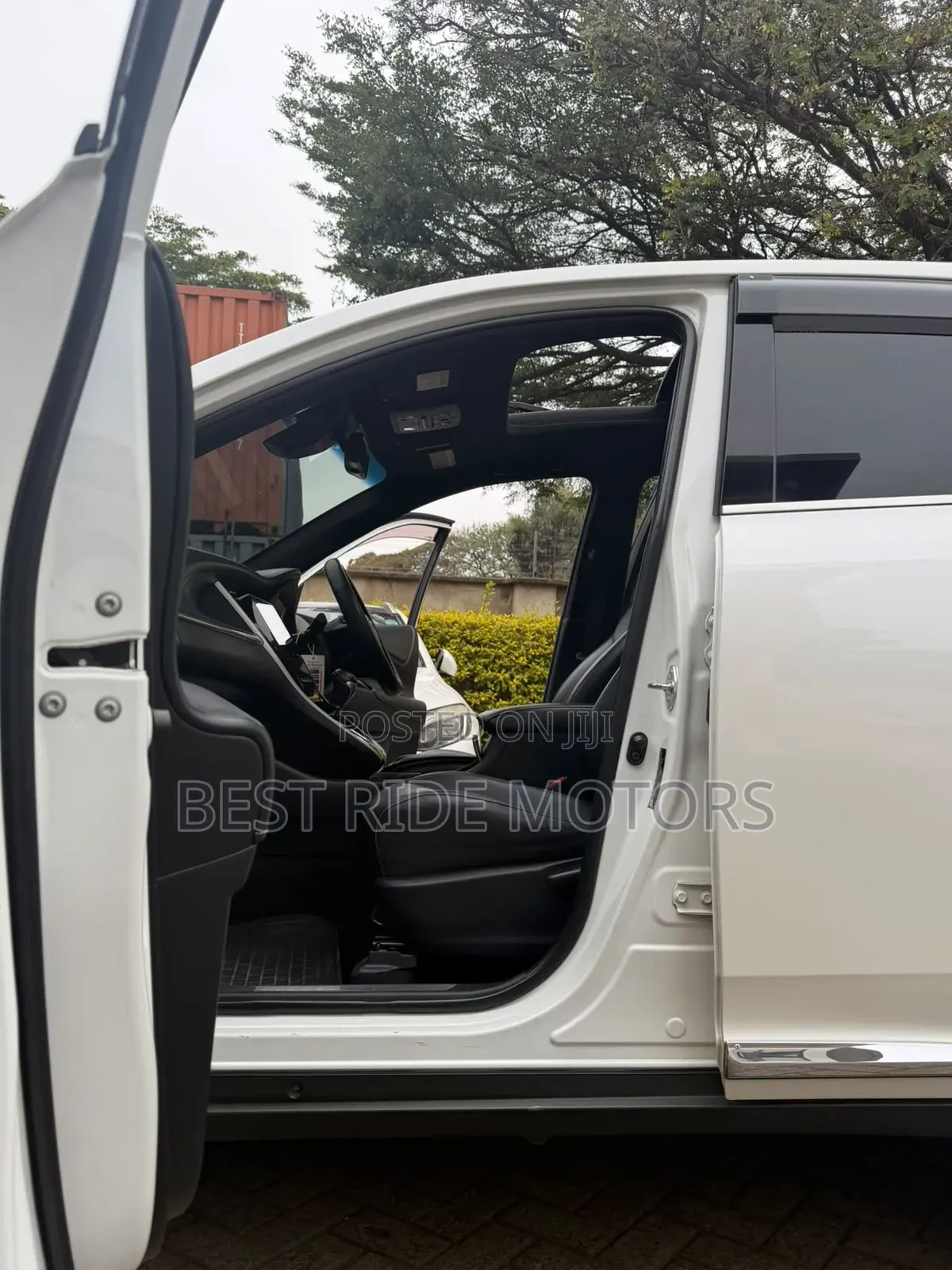 Toyota Harrier 2017 White