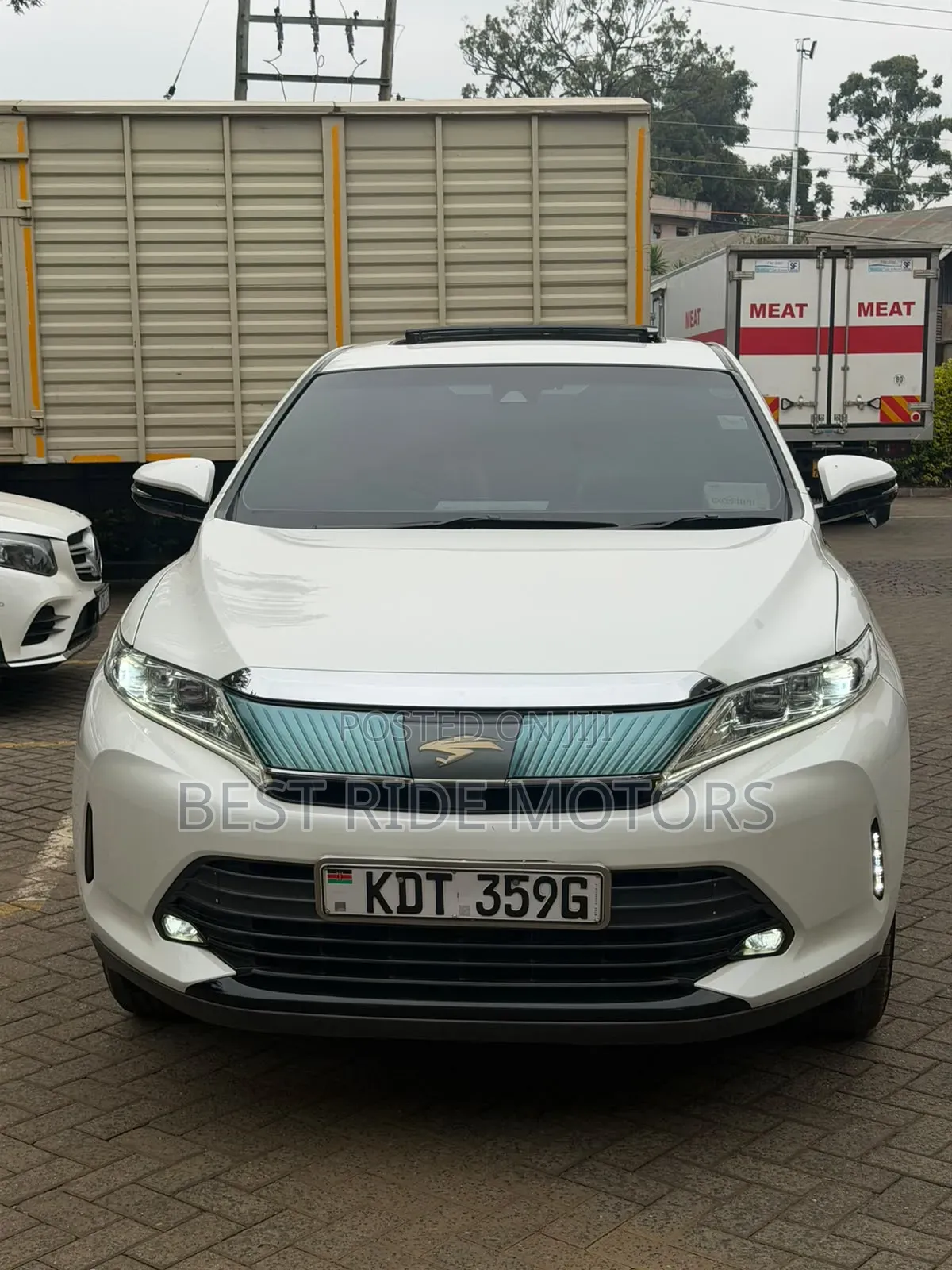 Toyota Harrier 2017 White