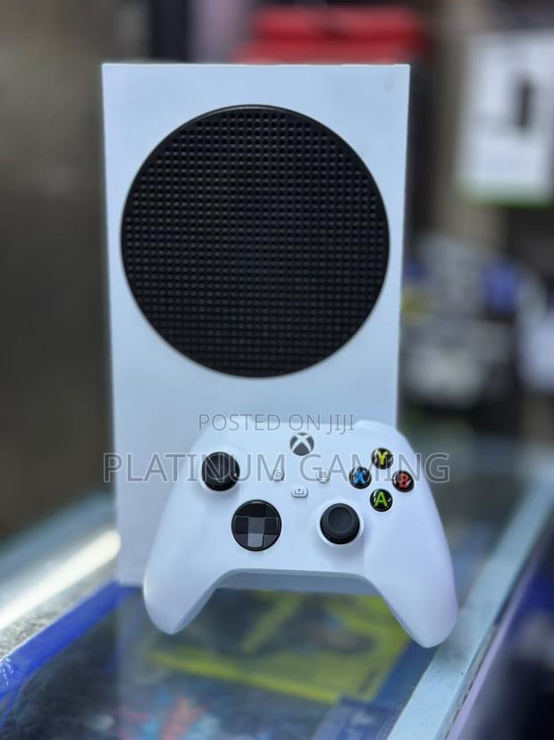 Xbox Series S 512gb - thumbnail 2