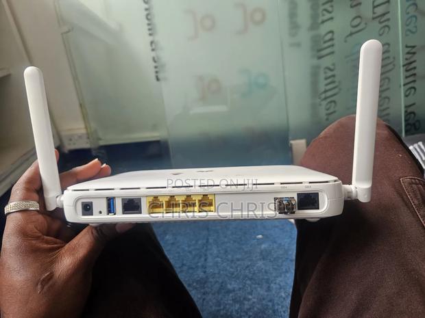 Huawei Business Router - thumbnail 2