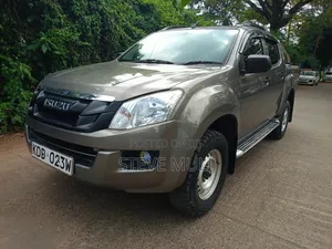 Isuzu D-MAX 2022 Gray