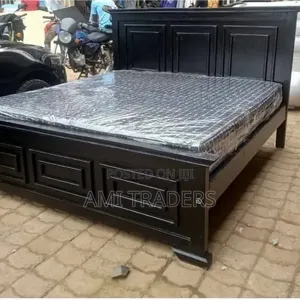 Woode Black Bed 5*6