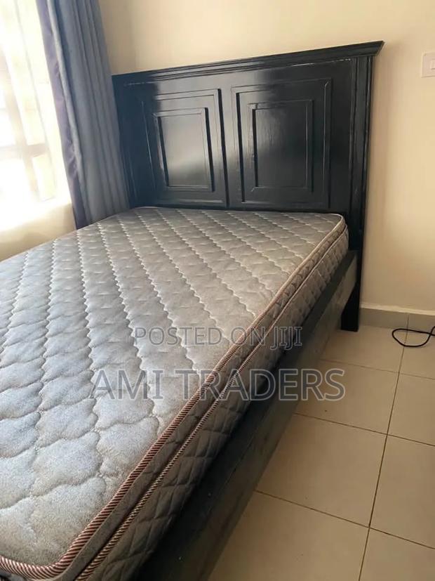 Woode Black Bed 5*6 - thumbnail 2