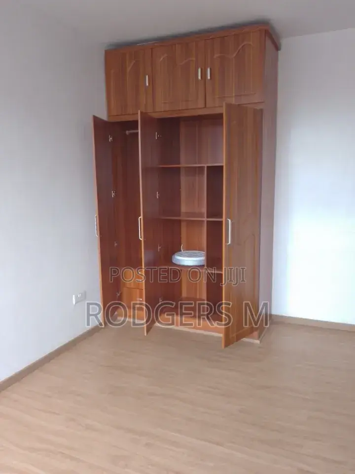 3bdrm Apartment in Valley Arcade for rent