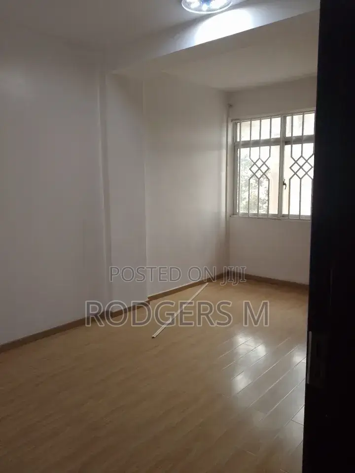 3bdrm Apartment in Valley Arcade for rent