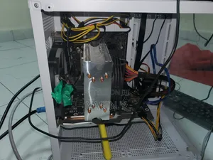 Desktop Computer Asus 8GB Intel Core i3 SSD 500GB